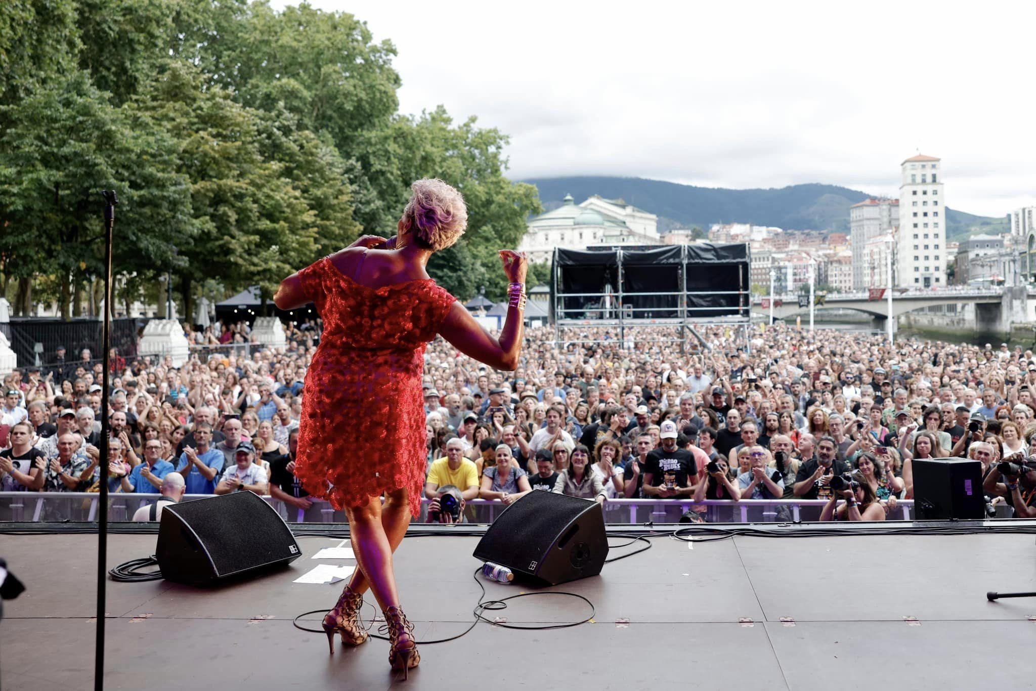190625 Shakura SAida on stage