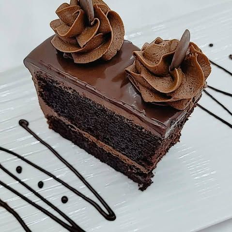 Lussh Cakes & Treats