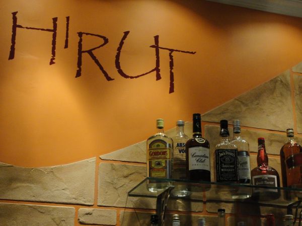 Hirut Cafe & Restaurant