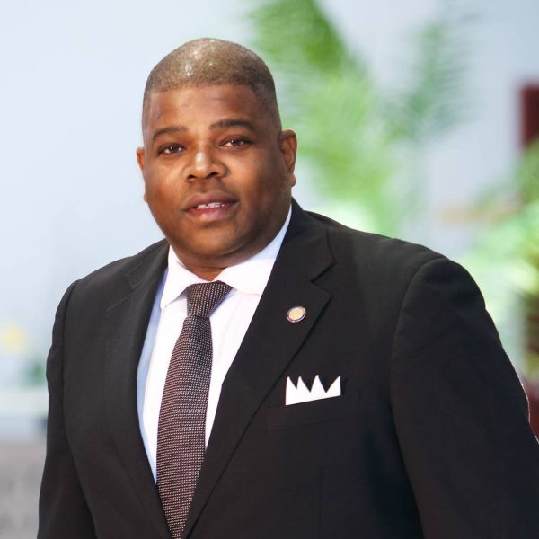 Donovan McLean - Mortgage Alliance