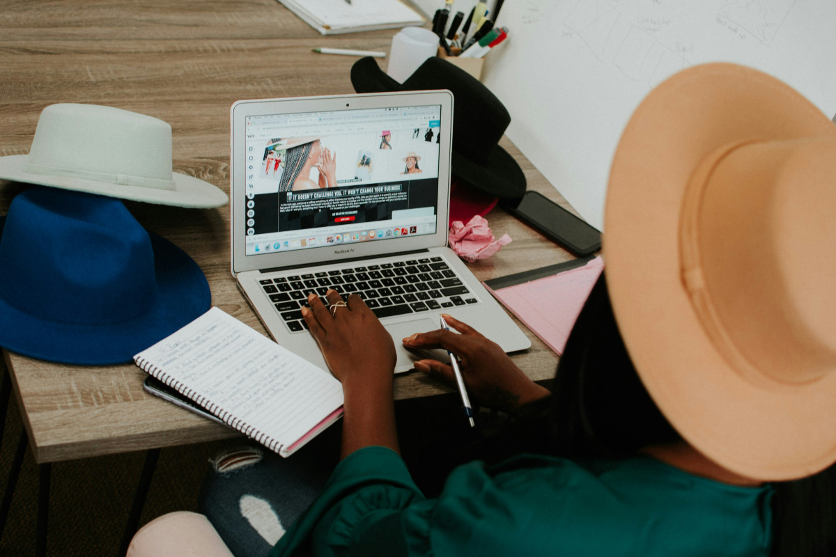 New Study Says Many Black Canadian Businesses Are Under Charging