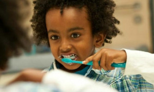 Why You Should Switch To Natural Toothpaste