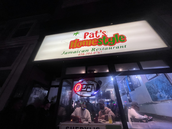 End Of An Era: Beloved Toronto Landmark Pat&#039;s Homestyle Jamaican Restaurant Serves Final Meal