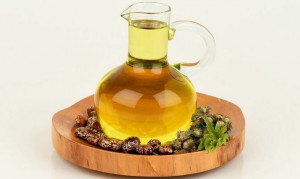 5 Ways Castor Oil Can Make Your Life Better