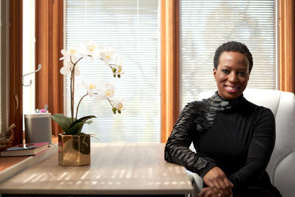 &quot;I see you&quot; - Even Parliamentarians Face Microaggressions in the Workplace